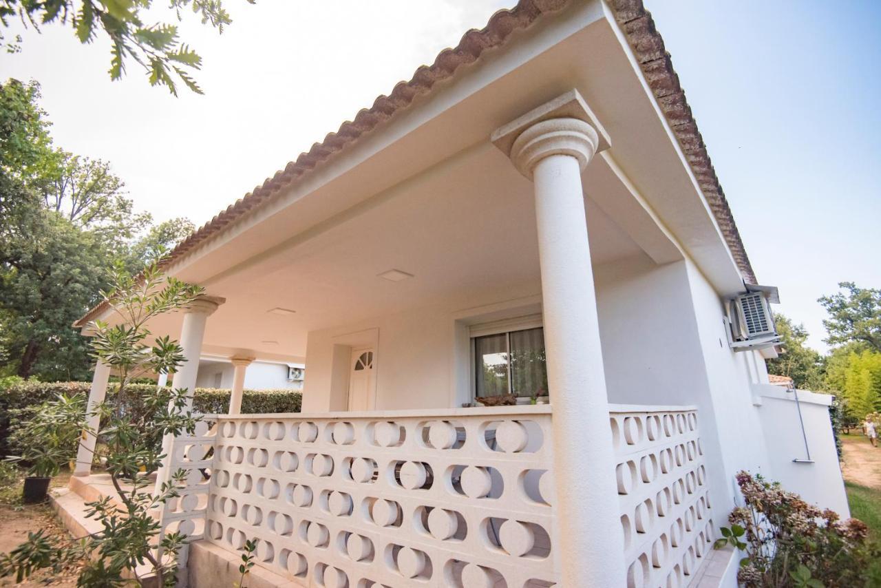 Residence De Tourisme Le Clos Des Vendanges Moriani Plage Exterior photo